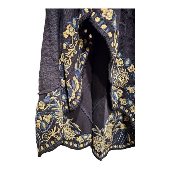 SOLD!!! COLDWATER CREEK Embroidered Swing Long - Large - Picture 8 of 9